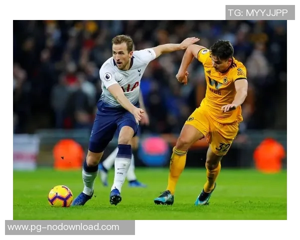 英超激战莱比锡与热刺战平争议判罚引发全场热议