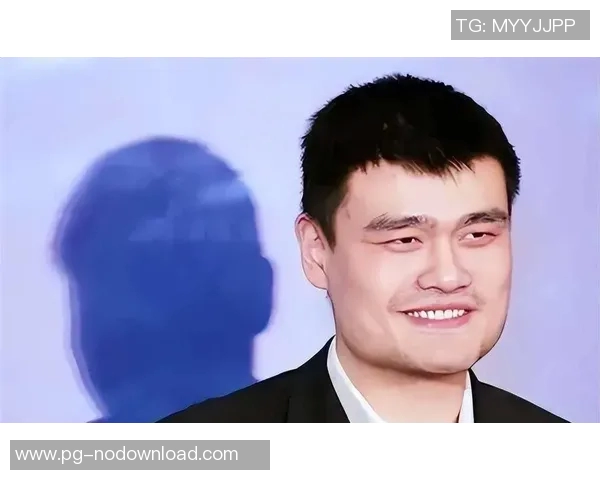 姚明经典绝招揭秘：如何在篮球场上运用身高优势与技巧制胜