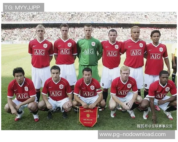 欧冠激战曼联主场狂胜莱比锡五球大捷全场沸腾