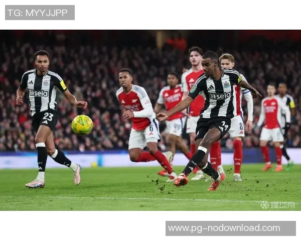 阿森纳大胜里昂3-0战术解析全场精彩瞬间回顾