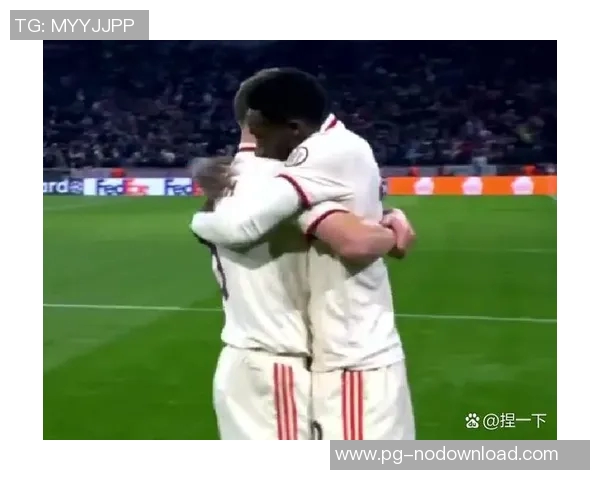 世界杯惊现冷门AC米兰逆转本菲卡补时绝杀全场沸腾 世界杯惊现冷门AC米兰逆转本菲卡补时绝杀全场沸腾