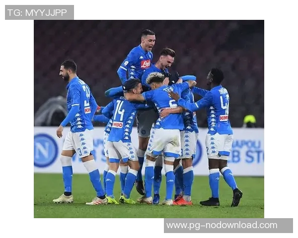 足总杯精彩对决：那不勒斯与拜仁战成平局乌龙球成比赛转折点